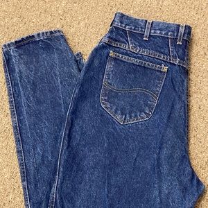 💃 LEE 32M BLUE JEANS • Like New
